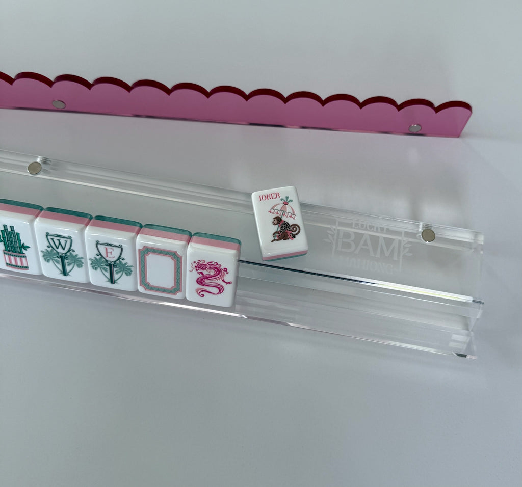 Clear Mahjong Rack Set with Pink Scalloped Pusher