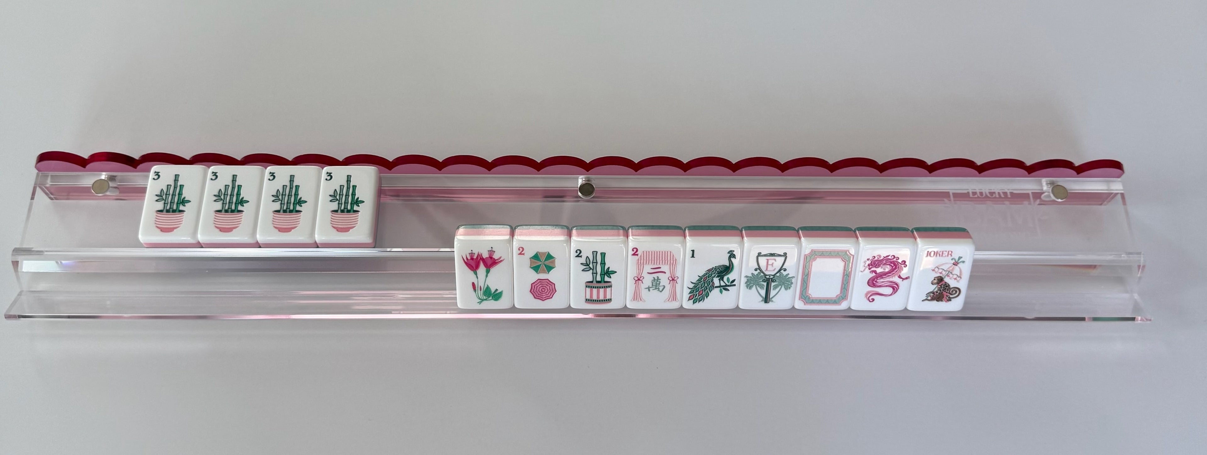 Clear Mahjong Rack Set with Pink Scalloped Pusher