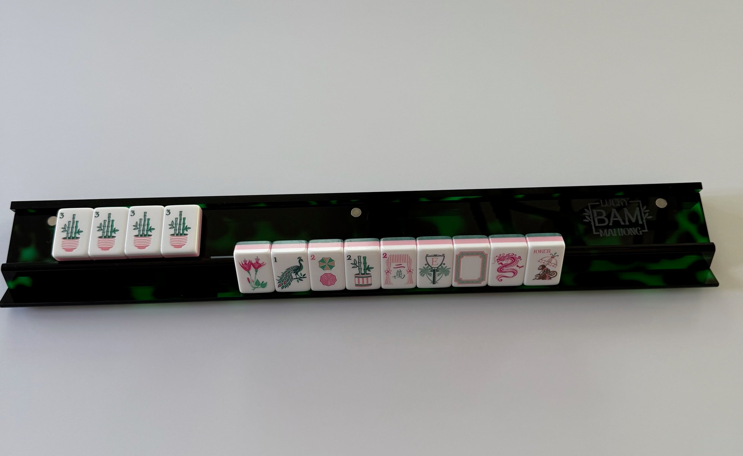 Green Tortoise Mahjong Rack Set